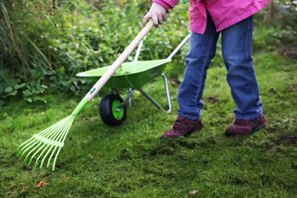 Esschert Design Kinderrechen grün KG101 Gartenrechen für Kinder